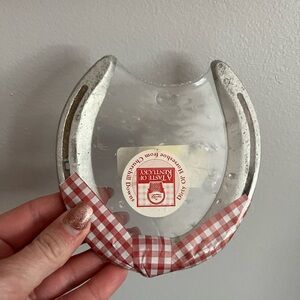 KENTUCKY HORSE SHOE